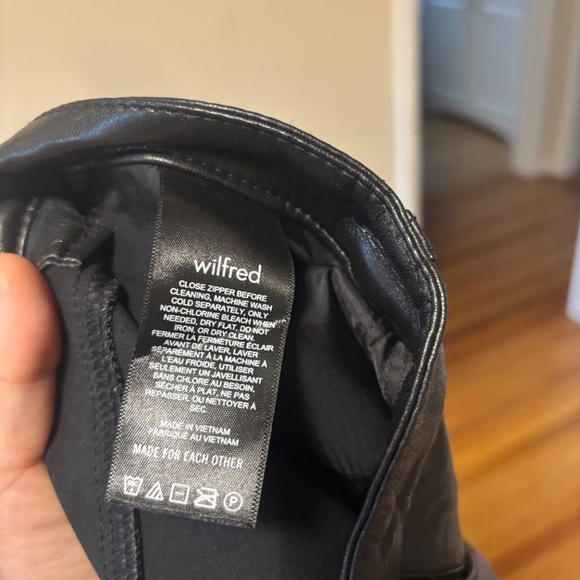 Wilfred Melina flare size 2 never worn - Picture 2 of 4